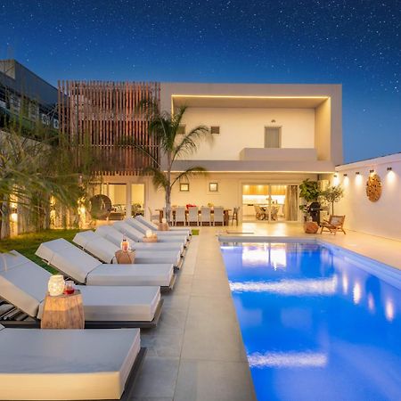 Hypnosis Beachside Villa With Private Heated Pool Georgioupoli Buitenkant foto