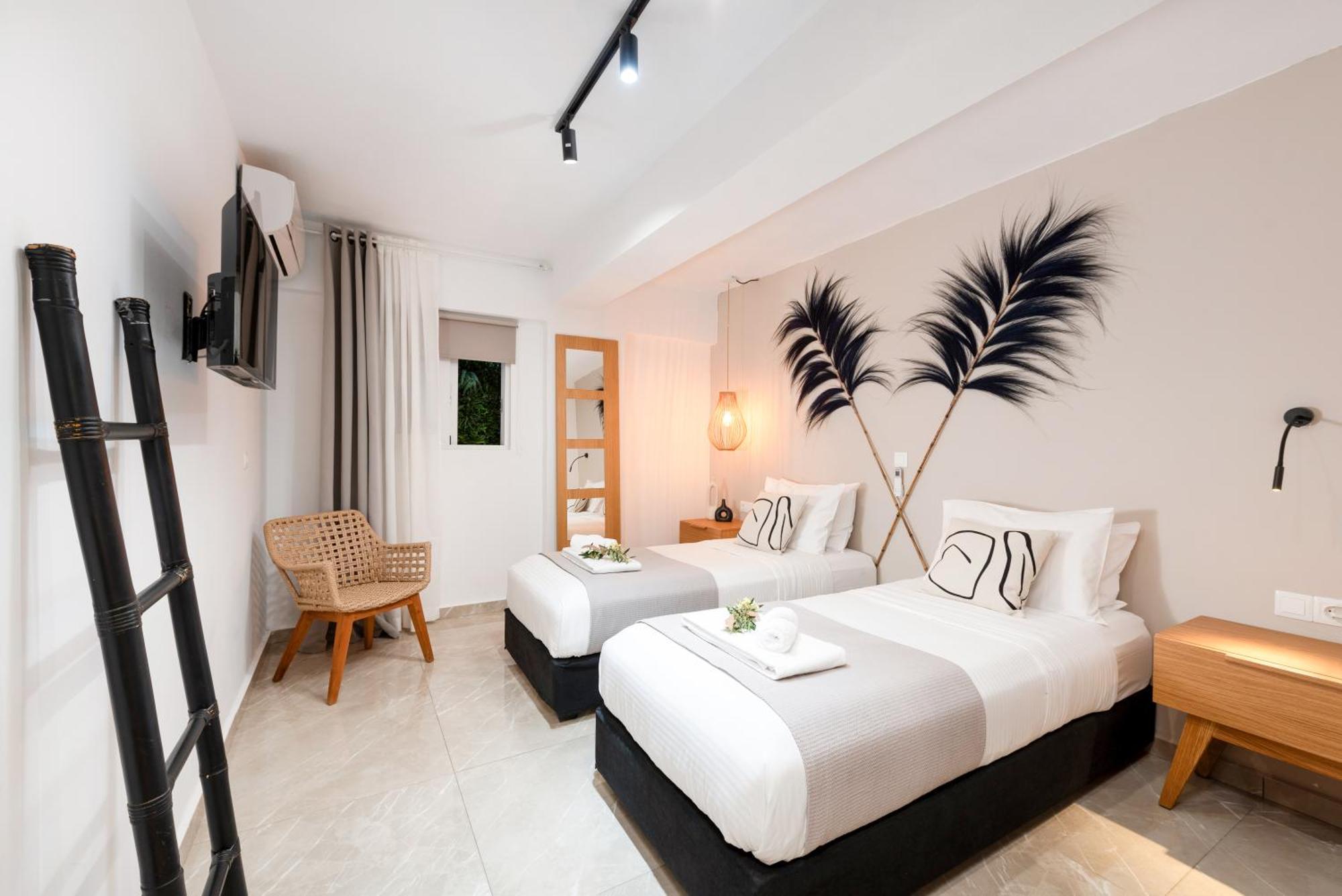 Hypnosis Beachside Villa With Private Heated Pool Georgioupoli Buitenkant foto