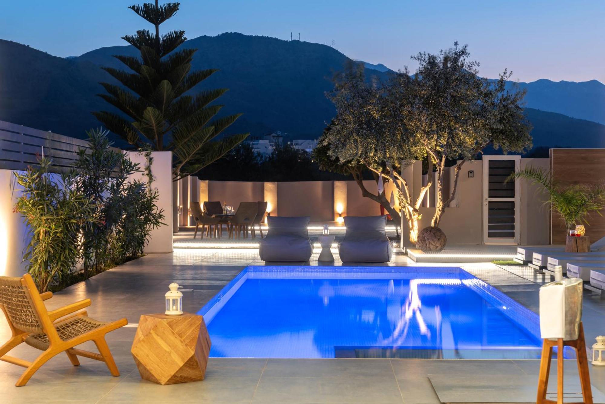 Hypnosis Beachside Villa With Private Heated Pool Georgioupoli Buitenkant foto